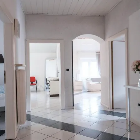 Druso Apartments *